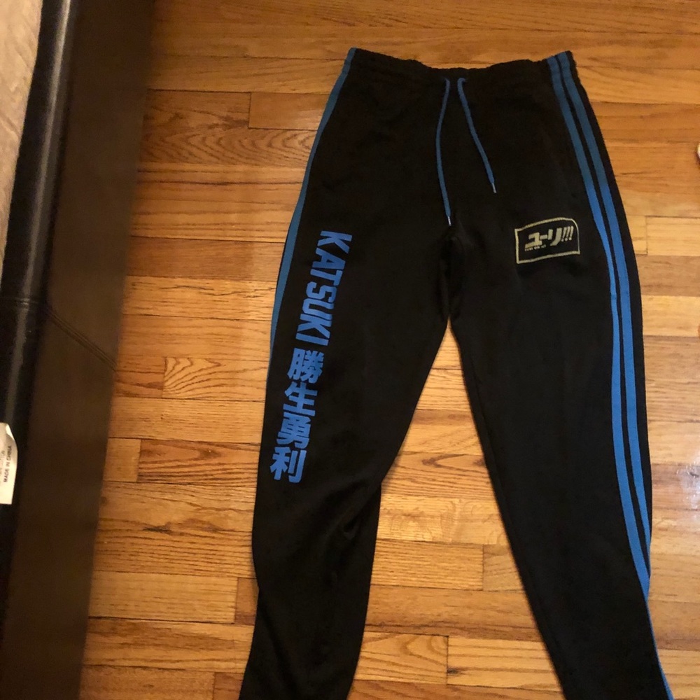 Outfit - Picture 2 of 4